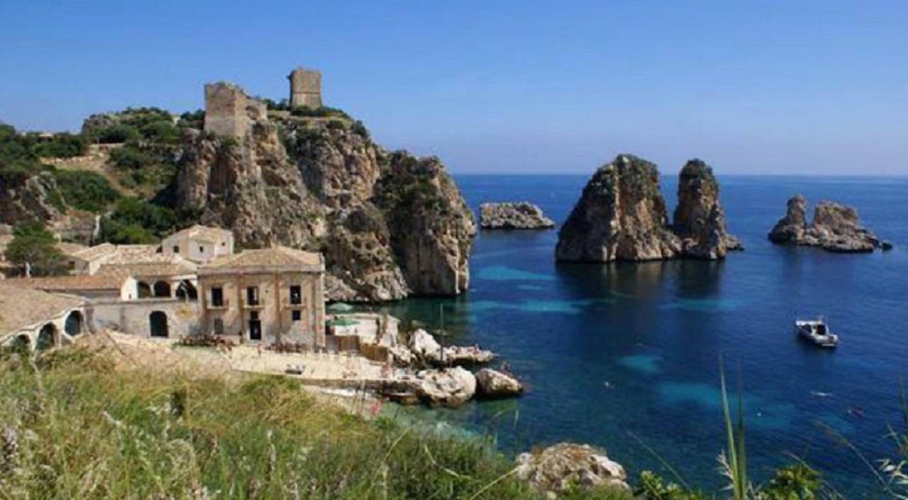 Bed And Breakfast Maria Scopello  Bagian luar foto